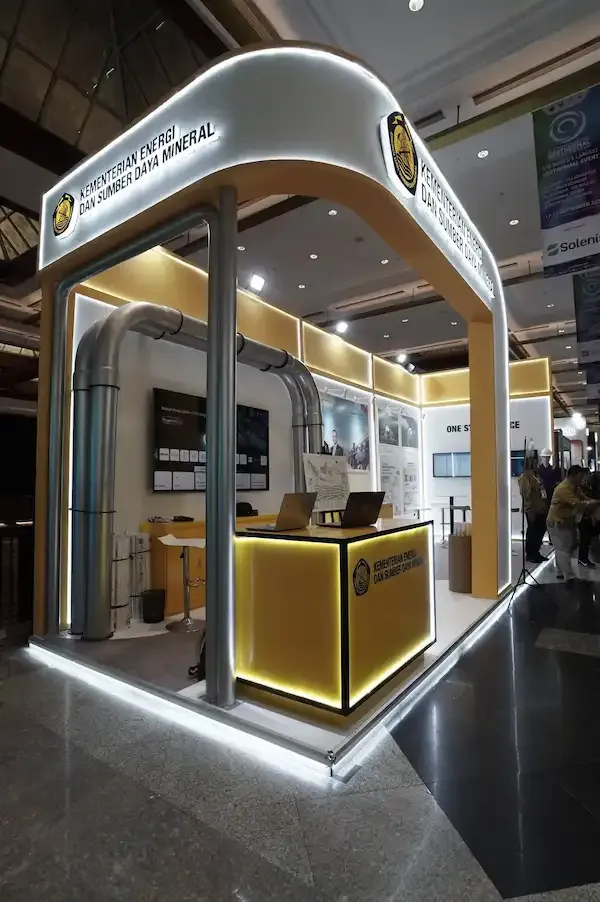Showcase 4